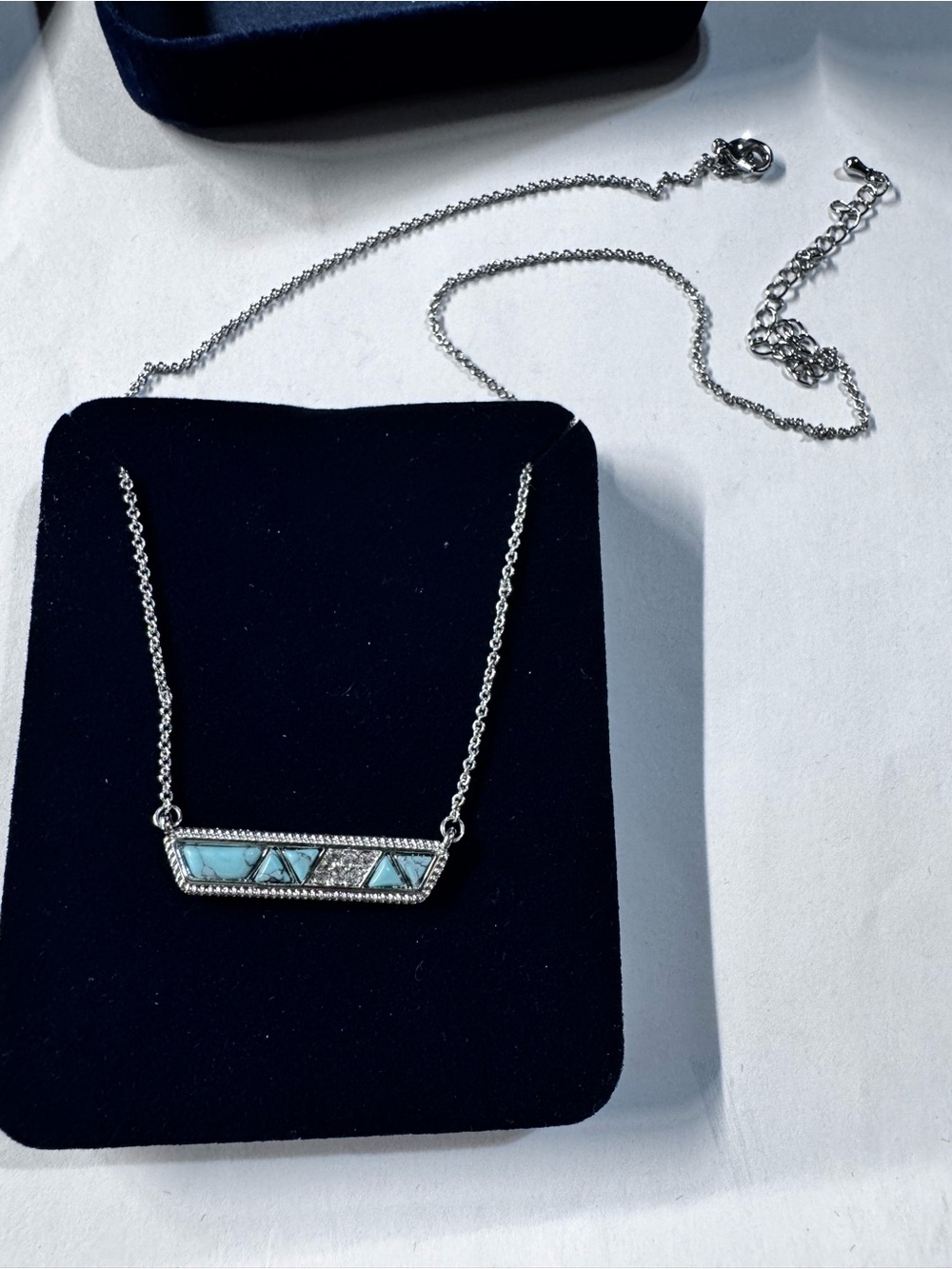17” length adjustable - Montana Silversmiths Turquoise Inlay Bar Necklace - Picture 4 of 4